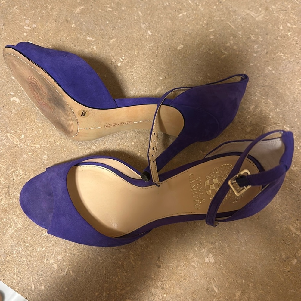 Pretty purple heels